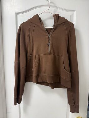 Lululemon 1/4 zip scuba